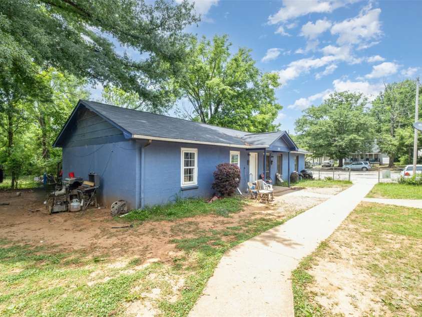 205, 207, 209 Friedheim Road, Rock Hill, SC 29730.  MLS# CAR4271935, YatesRealty ID 20093. 