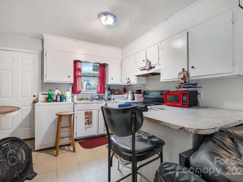 205, 207, 209 Friedheim Road, Rock Hill, SC 29730.  MLS# CAR4271935, YatesRealty ID 20093. 