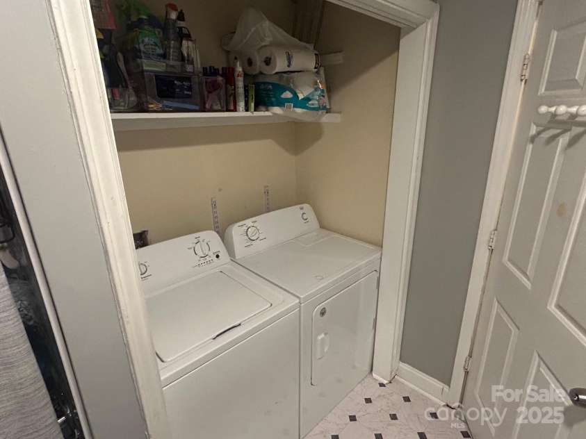 110 WASHINGTON Court, Cowpens, SC 29330.  MLS# CAR4268109, YatesRealty ID 20094. 