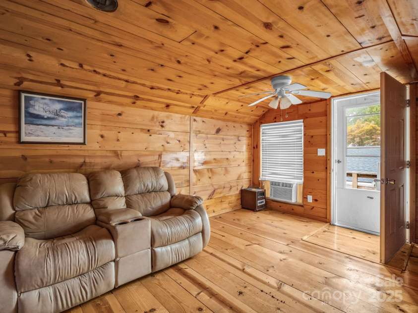 1761 Old Haywood Road, Asheville, NC 28806.  MLS# CAR4307370, YatesRealty ID 201. 