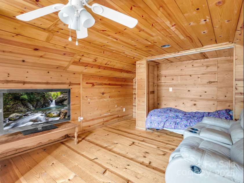 1761 Old Haywood Road, Asheville, NC 28806.  MLS# CAR4307370, YatesRealty ID 201. 