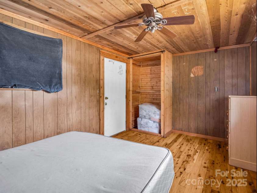 1761 Old Haywood Road, Asheville, NC 28806.  MLS# CAR4307370, YatesRealty ID 201. 