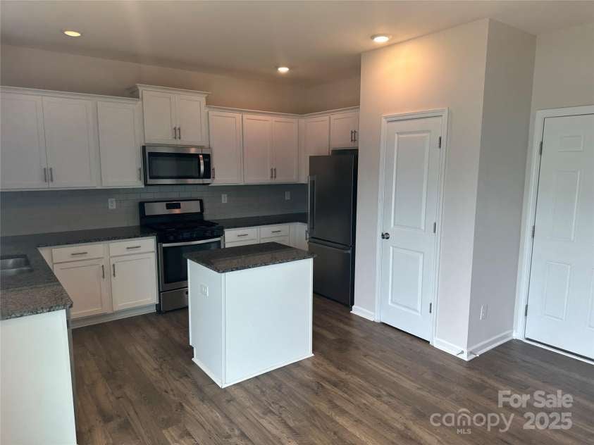 9730 Tea Garden Drive, Gastonia, NC 28056.  MLS# CAR4267044, YatesRealty ID 201. 