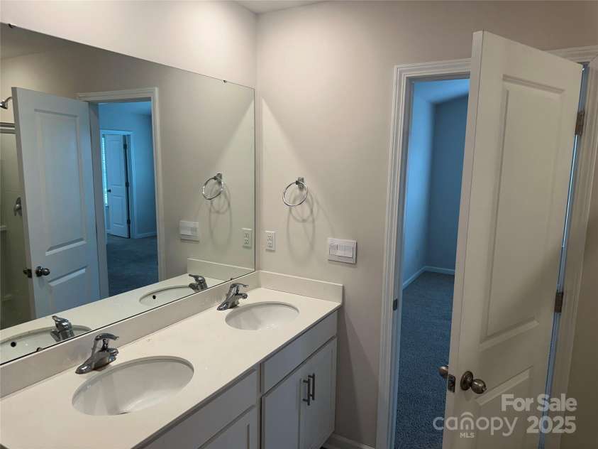 9730 Tea Garden Drive, Gastonia, NC 28056.  MLS# CAR4267044, YatesRealty ID 201. 