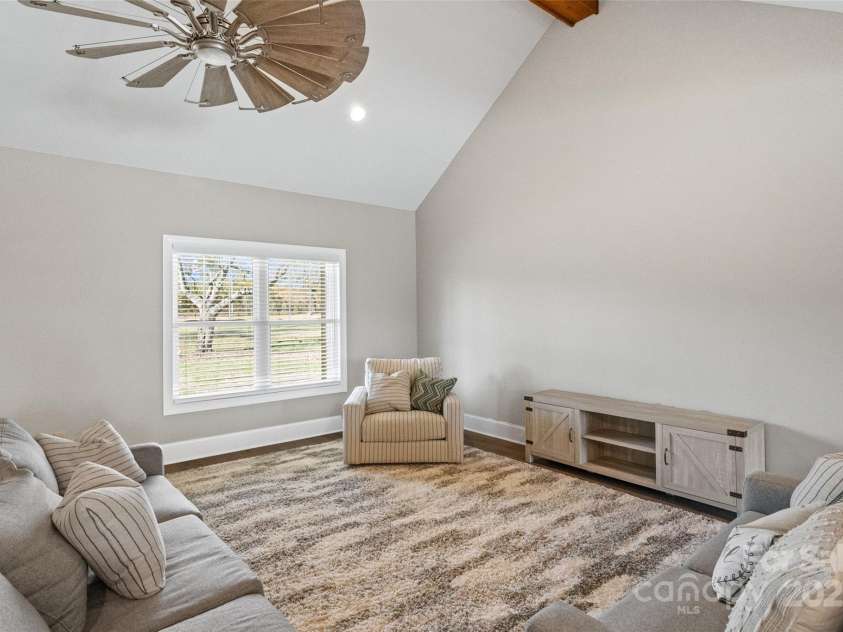 3050 Gordon Road, York, SC 29745.  MLS# CAR4325783, YatesRealty ID 2010. 