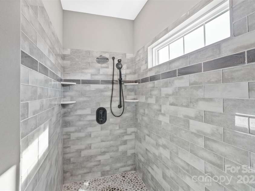 3050 Gordon Road, York, SC 29745.  MLS# CAR4325783, YatesRealty ID 2010. 