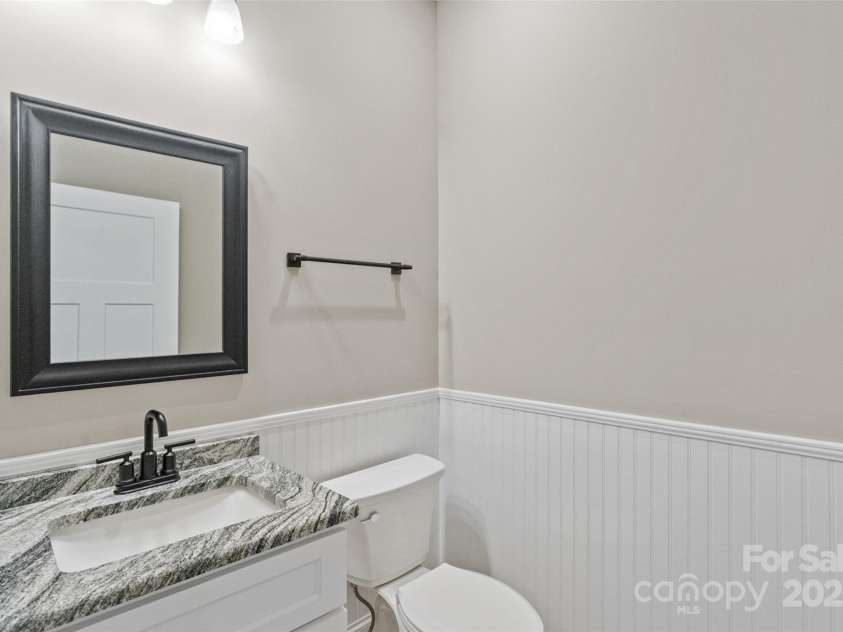 3050 Gordon Road, York, SC 29745.  MLS# CAR4325783, YatesRealty ID 2010. 