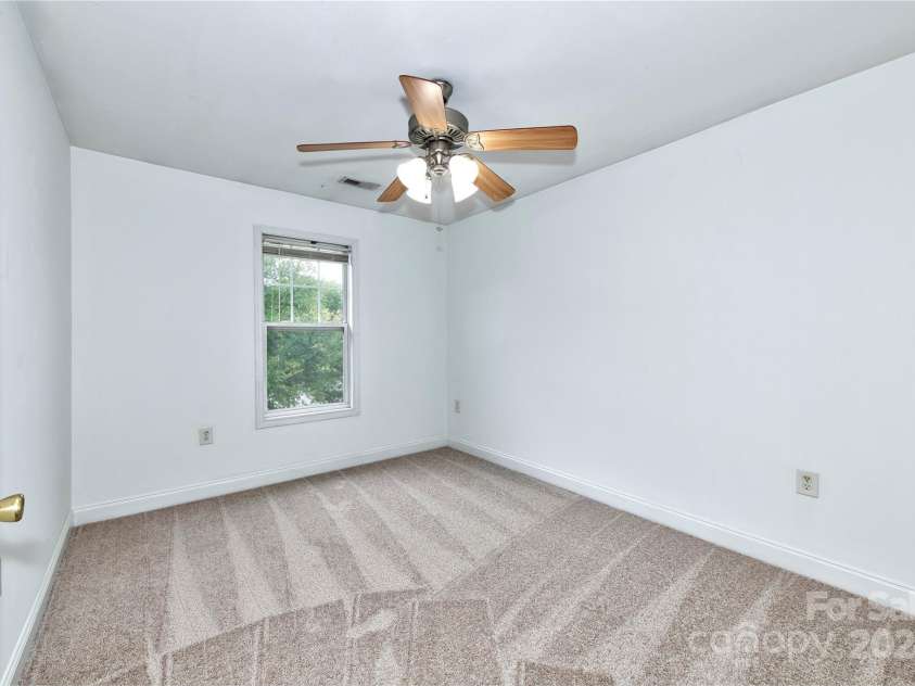 1013 Taylor Glenn Lane, Indian Trail, NC 28079.  MLS# CAR4163418, YatesRealty ID 20100. 