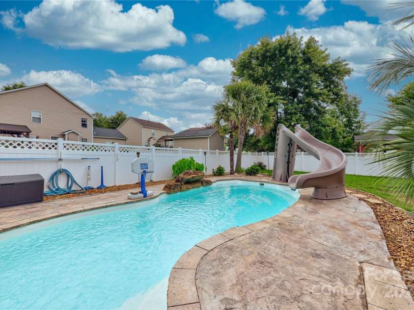 1013 Taylor Glenn Lane, Indian Trail, NC 28079.  MLS# CAR4163418, YatesRealty ID 20100. 