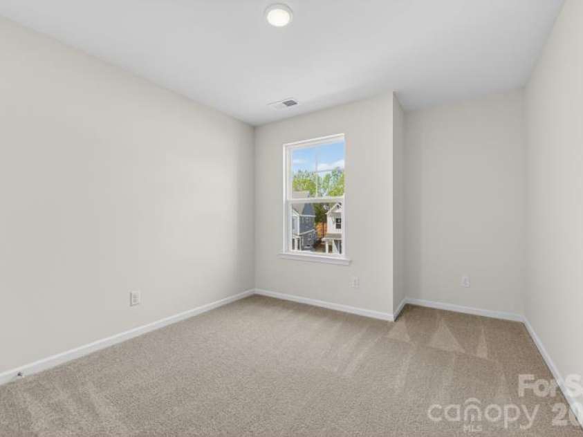10116 Mamillion Drive, Huntersville, NC 28078.  MLS# CAR4334522, YatesRealty ID 20102. 