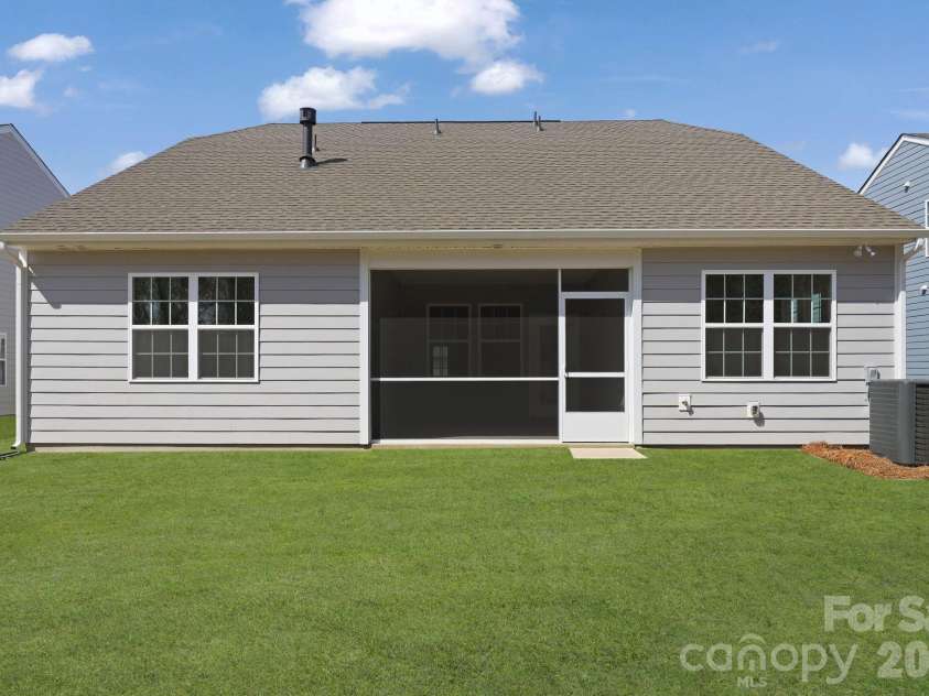 5472 Redbud Road, Lancaster, SC 29720.  MLS# CAR4374966, YatesRealty ID 20103. 