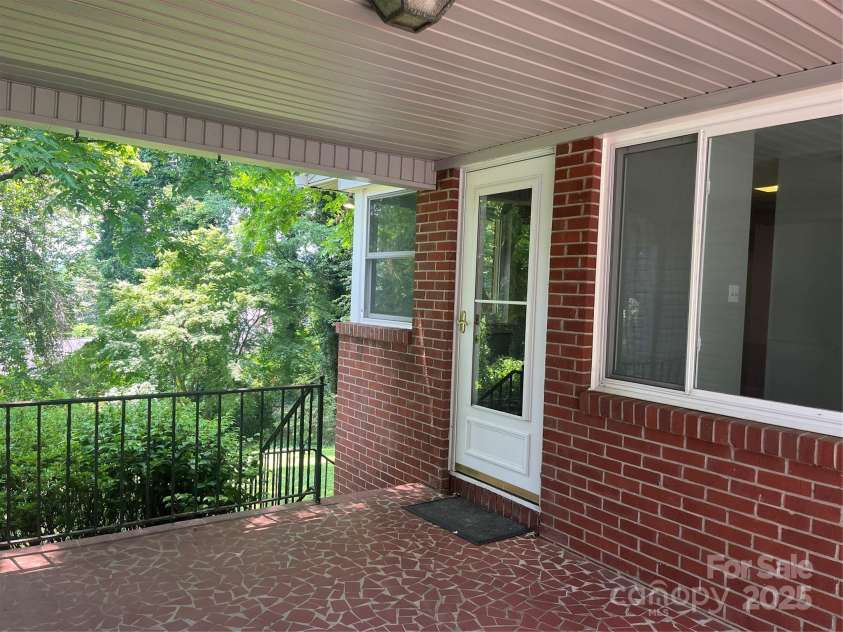 117 Silvercreek Road, Morganton, NC 28655.  MLS# CAR4265496, YatesRealty ID 20104. Covered Patio