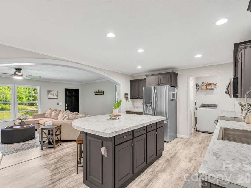 5007 Carlos Road, Catawba, NC 28609.  MLS# CAR4375298, YatesRealty ID 20104. Kitchen view looking into the living room