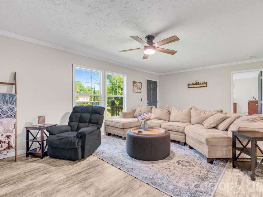5007 Carlos Road, Catawba, NC 28609.  MLS# CAR4375298, YatesRealty ID 20104. Living room view from the kitchen