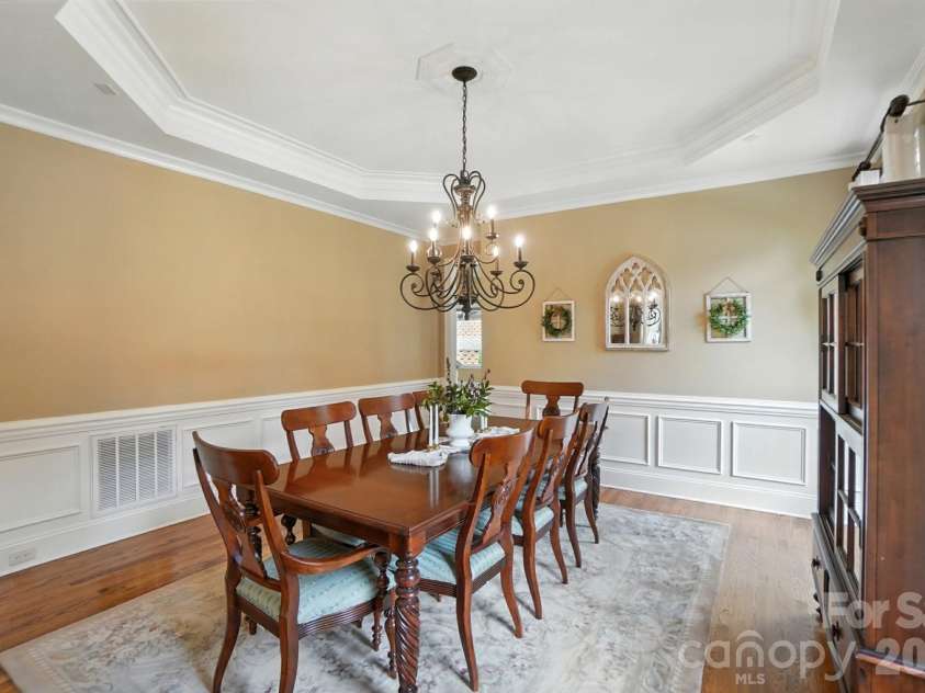 13056 Long Common Parkway, Huntersville, NC 28078.  MLS# CAR4379136, YatesRealty ID 20105. 