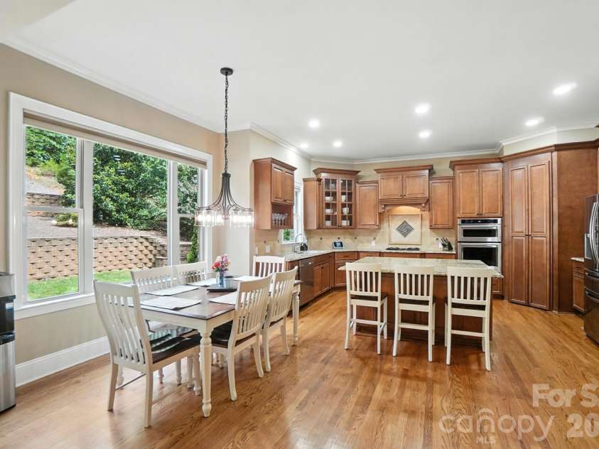 13056 Long Common Parkway, Huntersville, NC 28078.  MLS# CAR4379136, YatesRealty ID 20105. 