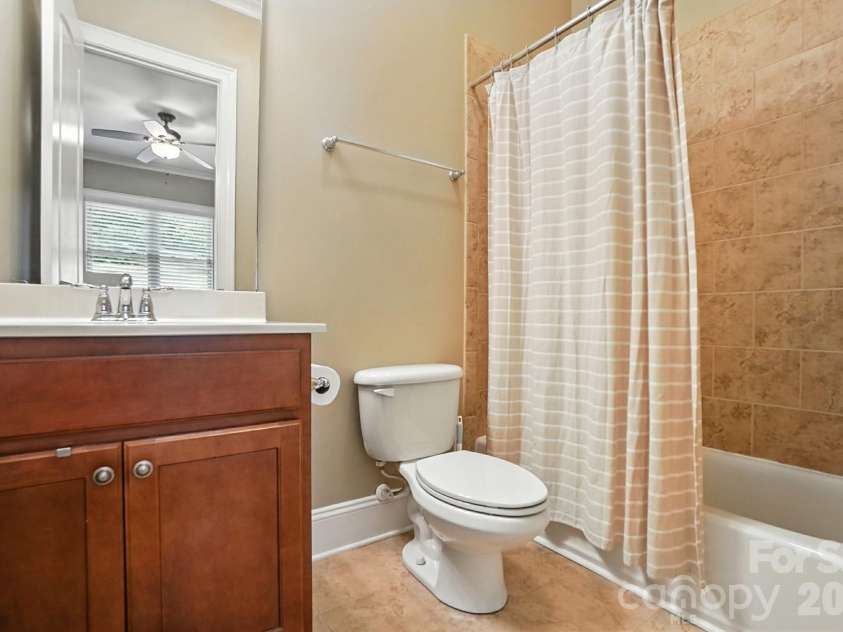 13056 Long Common Parkway, Huntersville, NC 28078.  MLS# CAR4379136, YatesRealty ID 20105. 