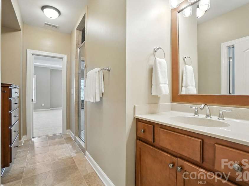 13056 Long Common Parkway, Huntersville, NC 28078.  MLS# CAR4379136, YatesRealty ID 20105. 