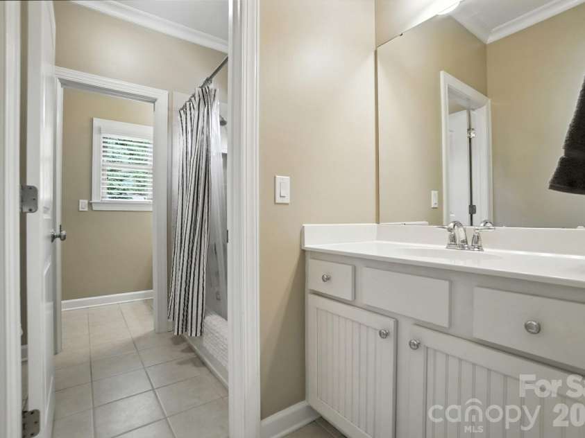 13056 Long Common Parkway, Huntersville, NC 28078.  MLS# CAR4379136, YatesRealty ID 20105. 