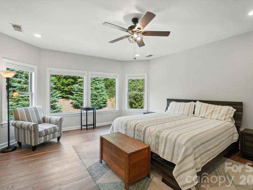 13056 Long Common Parkway, Huntersville, NC 28078.  MLS# CAR4379136, YatesRealty ID 20105. 