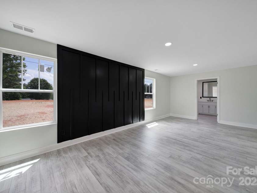 118 Henry Street, Lawndale, NC 28090.  MLS# CAR4265273, YatesRealty ID 20107. 