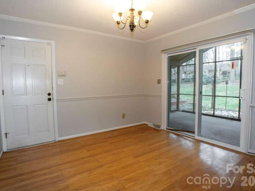 510 4th Avenue, Conover, NC 28613.  MLS# CAR4305259, YatesRealty ID 20107. 