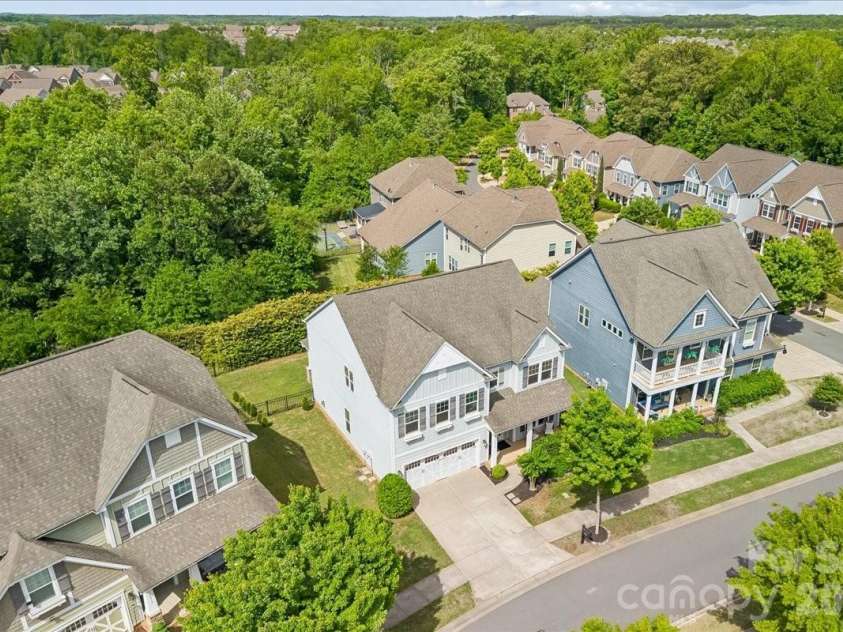 4019 Hamil Ridge Drive, Waxhaw, NC 28173.  MLS# CAR4373588, YatesRealty ID 20109. 