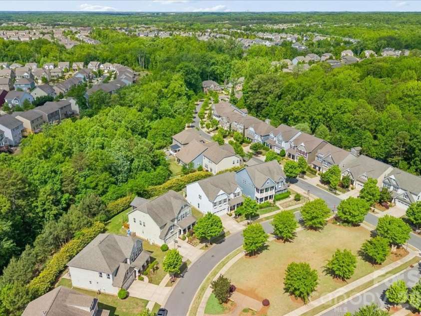 4019 Hamil Ridge Drive, Waxhaw, NC 28173.  MLS# CAR4373588, YatesRealty ID 20109. 