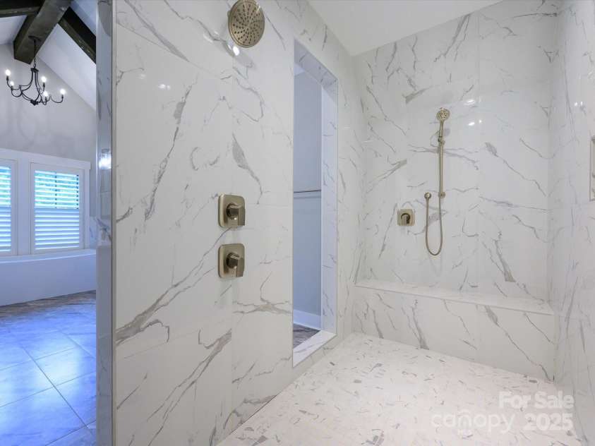 9426 Greyson Ridge Drive, Charlotte, NC 28277.  MLS# CAR4264377, YatesRealty ID 20109. 