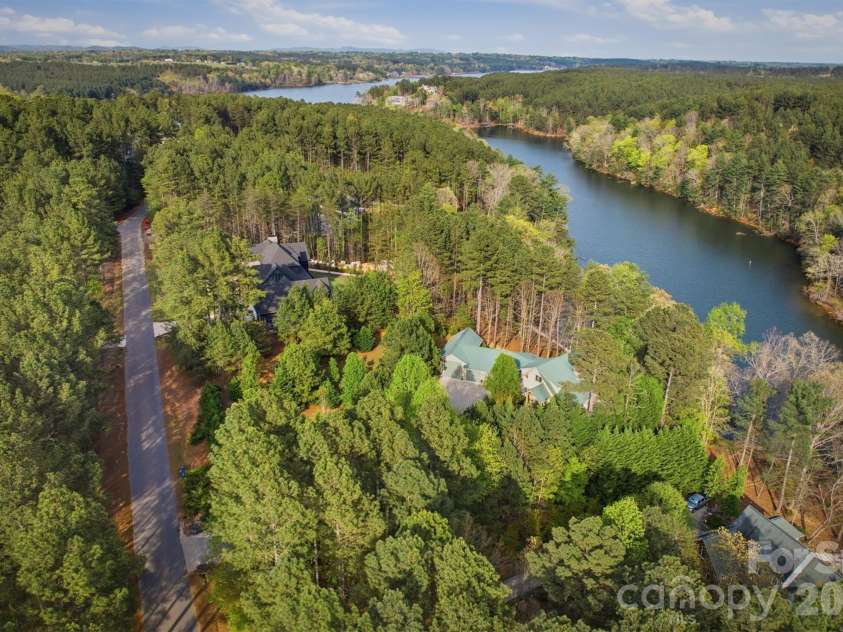 2224 Paradise Harbor Drive, Connelly Springs, NC 28612.  MLS# CAR4369007, YatesRealty ID 20111. 