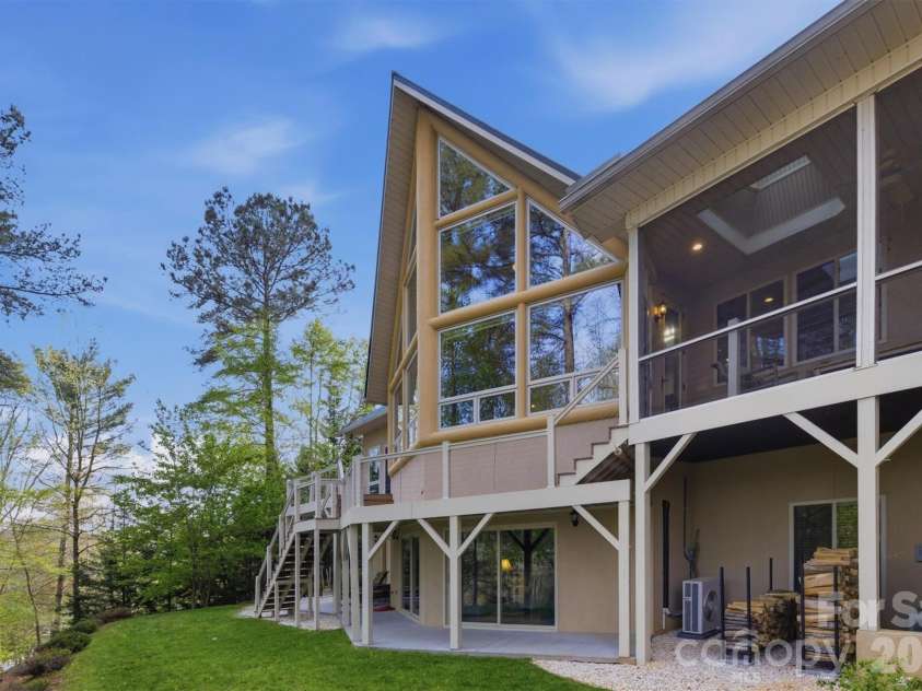 2224 Paradise Harbor Drive, Connelly Springs, NC 28612.  MLS# CAR4369007, YatesRealty ID 20111. 