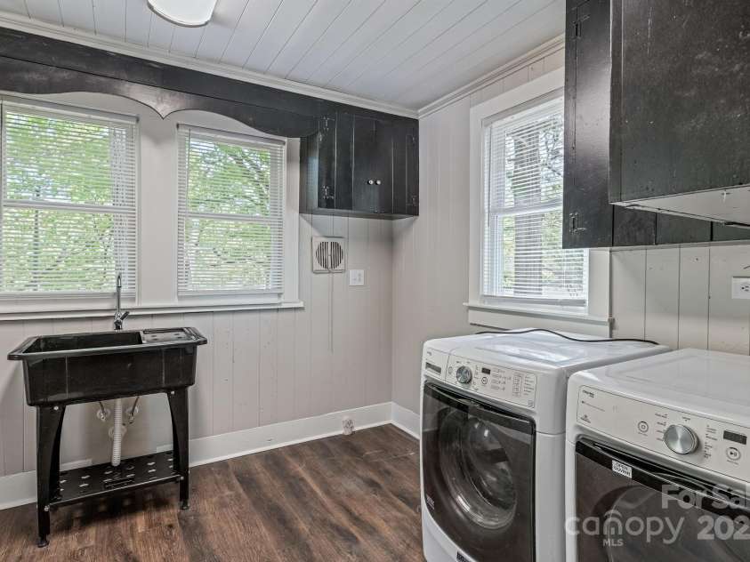 530 Franklin Street, Salisbury, NC 28144.  MLS# CAR4248985, YatesRealty ID 20111. 