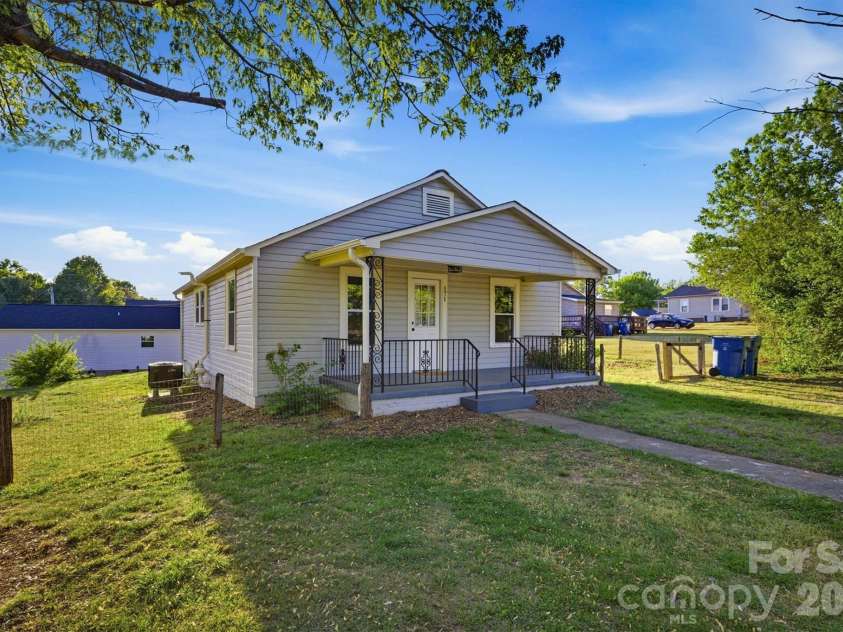 171 Duke Street, Granite Falls, NC 28630.  MLS# CAR4372767, YatesRealty ID 20112. 