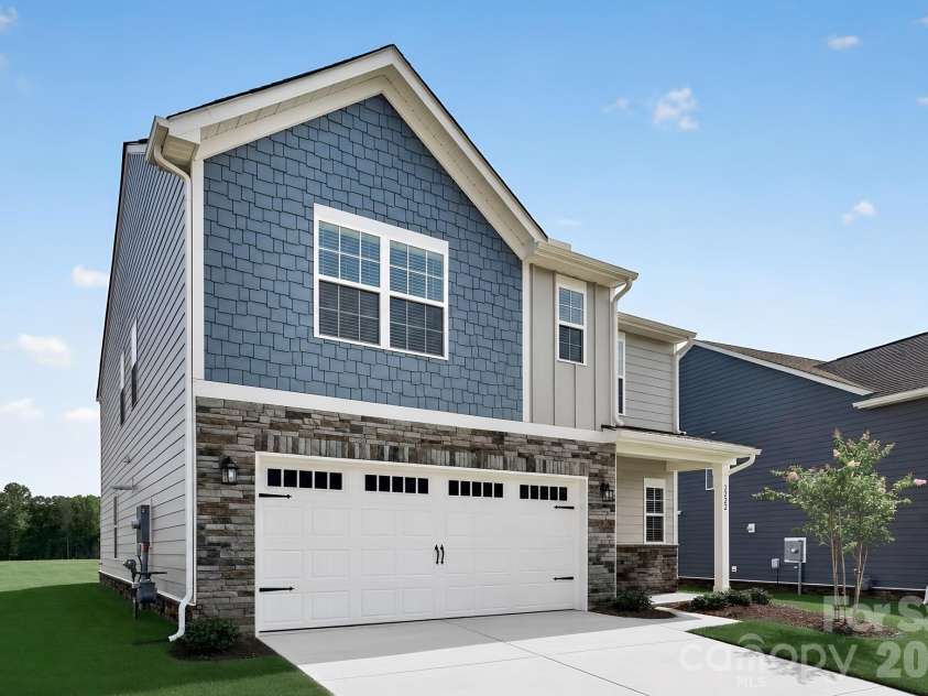 1222 Ambrosia Drive, York, SC 29745.  MLS# CAR4378545, YatesRealty ID 20113. 