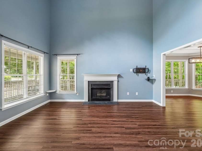 917 Clover Park Drive, Clover, SC 29710.  MLS# CAR4378029, YatesRealty ID 20115. 