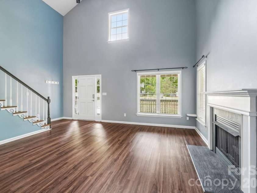 917 Clover Park Drive, Clover, SC 29710.  MLS# CAR4378029, YatesRealty ID 20115. 