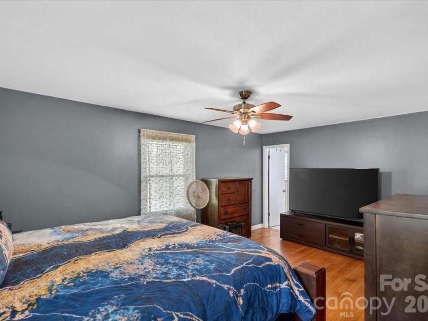 962 Sherwood Circle, Lancaster, SC 29720.  MLS# CAR4330888, YatesRealty ID 20116. 