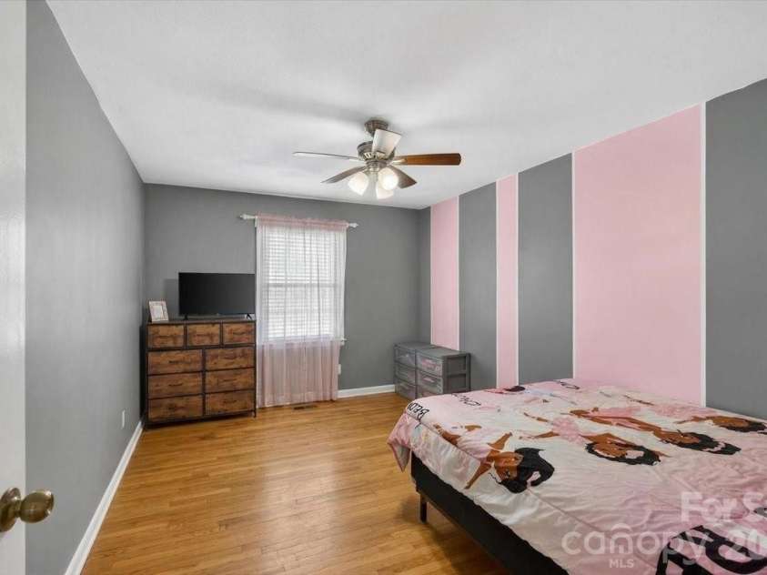 962 Sherwood Circle, Lancaster, SC 29720.  MLS# CAR4330888, YatesRealty ID 20116. 