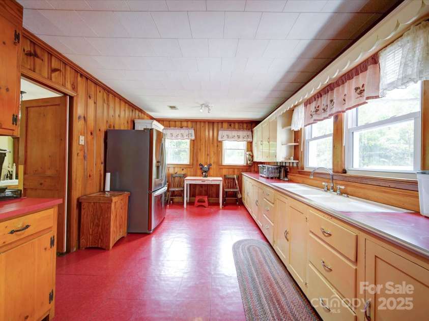 1614 Linwood Road, Gaston, NC 28052.  MLS# CAR4266981, YatesRealty ID 20119. 