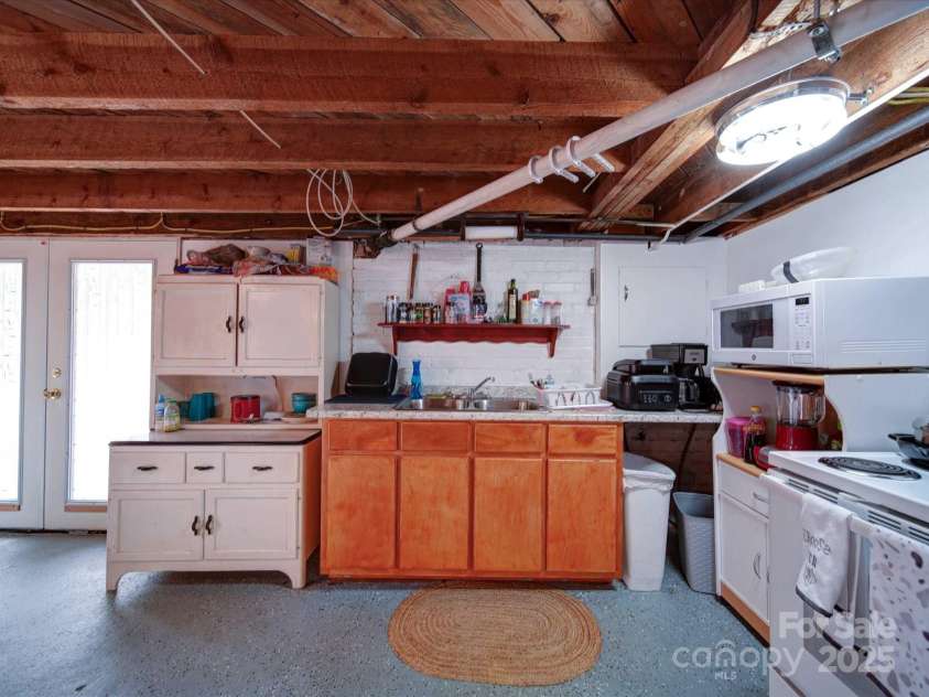 1614 Linwood Road, Gaston, NC 28052.  MLS# CAR4266981, YatesRealty ID 20119. 