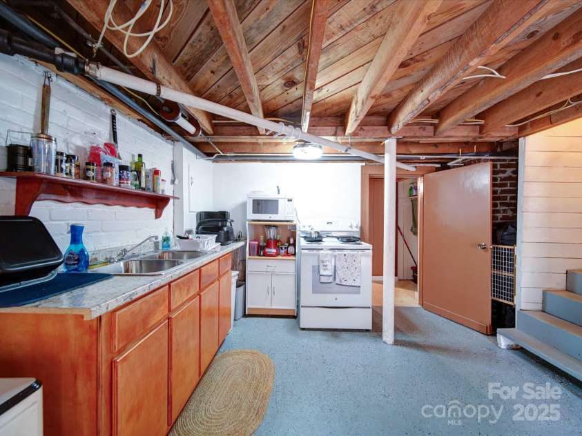 1614 Linwood Road, Gaston, NC 28052.  MLS# CAR4266981, YatesRealty ID 20119. 