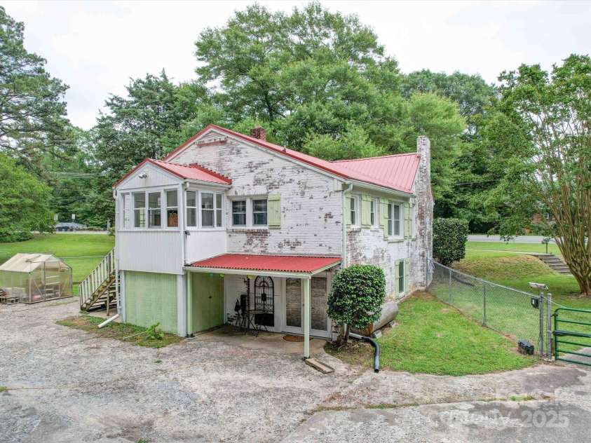 1614 Linwood Road, Gaston, NC 28052.  MLS# CAR4266981, YatesRealty ID 20119. 