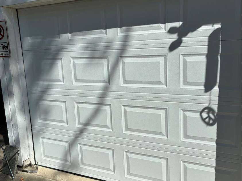 1614 Linwood Road, Gaston, NC 28052.  MLS# CAR4266981, YatesRealty ID 20119. New Garage Door