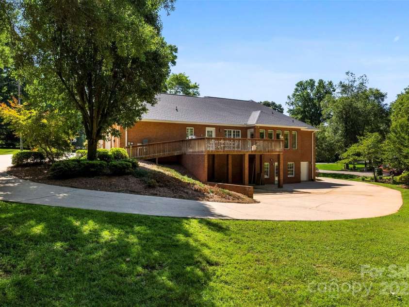 600 Queens Road, Cherryville, NC 28021.  MLS# CAR4272279, YatesRealty ID 2012. 