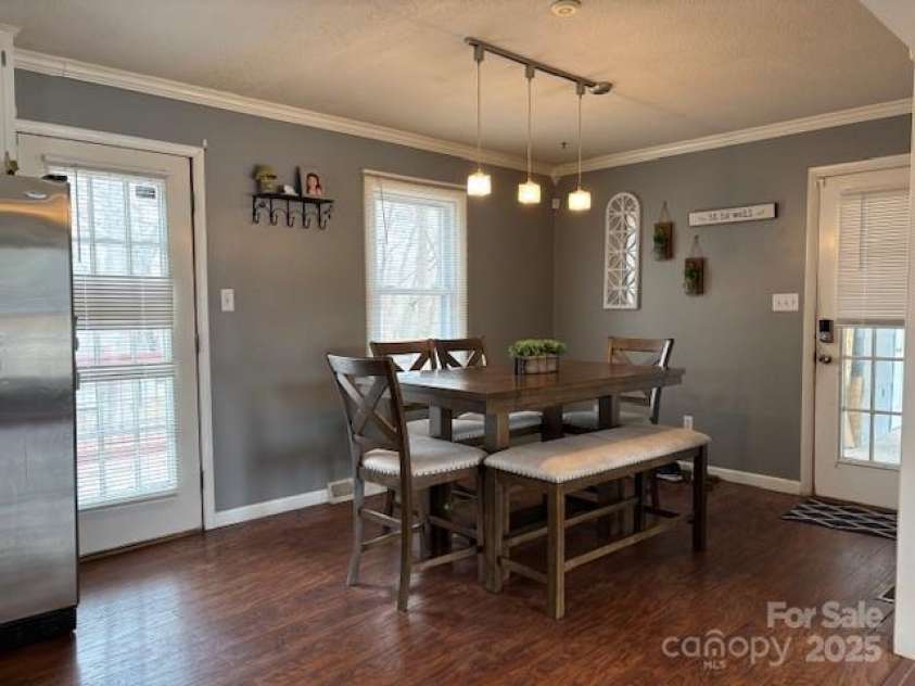 818 6th Street, Newton, NC 28658.  MLS# CAR4221482, YatesRealty ID 2012. 