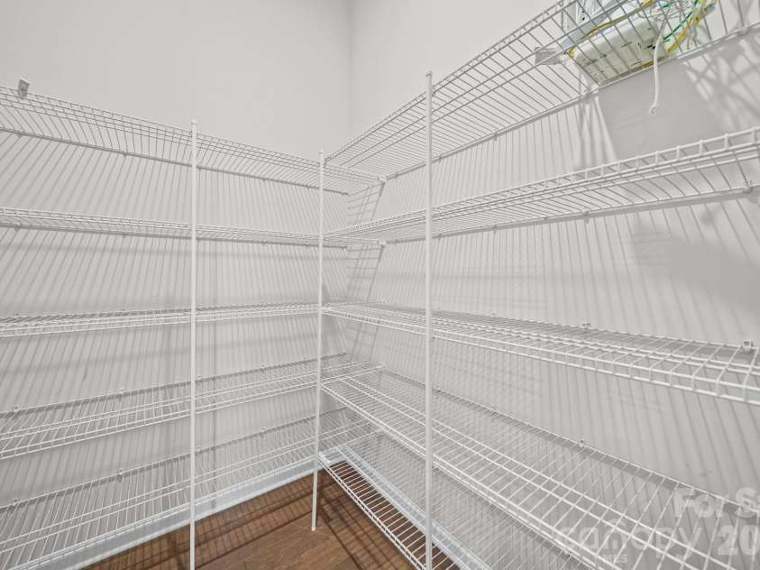 928 Bexton Street, Charlotte, NC 28273.  MLS# CAR4370934, YatesRealty ID 20122. 