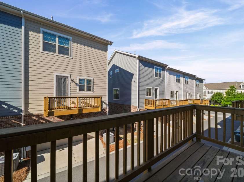 928 Bexton Street, Charlotte, NC 28273.  MLS# CAR4370934, YatesRealty ID 20122. 