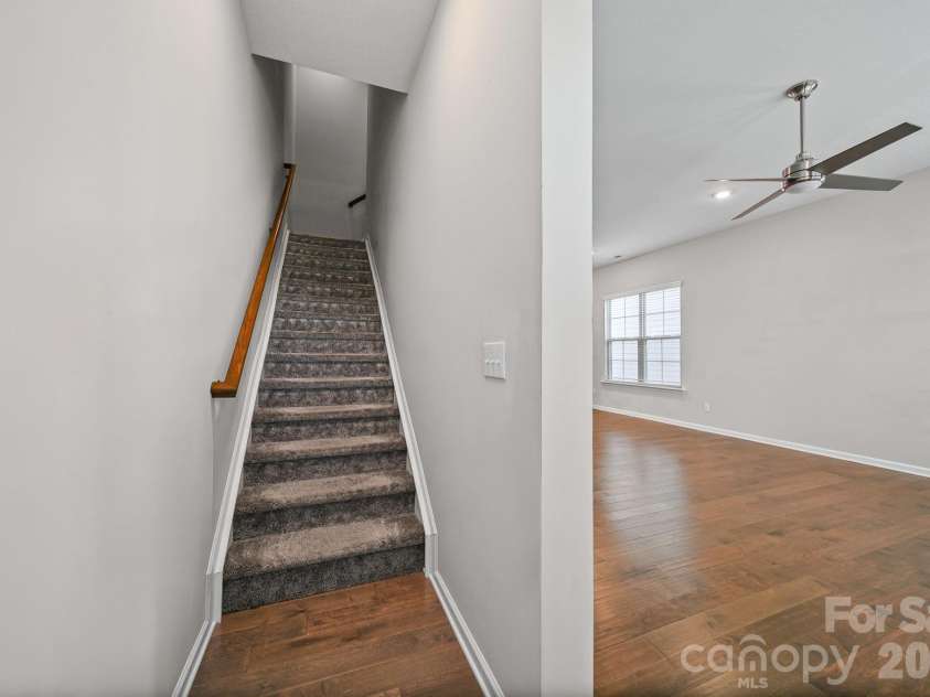 928 Bexton Street, Charlotte, NC 28273.  MLS# CAR4370934, YatesRealty ID 20122. 