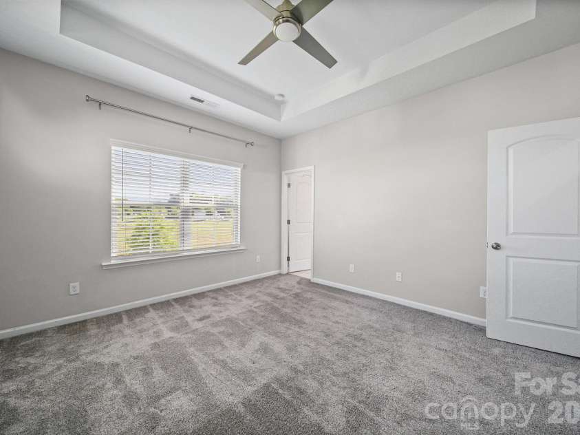 928 Bexton Street, Charlotte, NC 28273.  MLS# CAR4370934, YatesRealty ID 20122. 