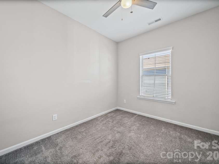 928 Bexton Street, Charlotte, NC 28273.  MLS# CAR4370934, YatesRealty ID 20122. 